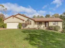 Work and Relax! Spacious Ontario Home with Pool