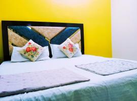 "Om Sadan" Paying Guest House Ayodhya Dhaam，位于Ayodhya的酒店