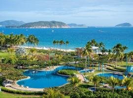 三亚亚龙湾天域度假酒店，位于三亚的酒店