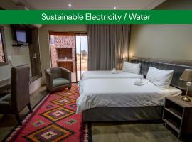Sangiro Game Lodge - Sustainable Electricity and Water，位于布隆方丹的酒店