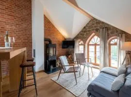 HexenburgbeiDresden Architektenwohnung mit Privatsauna, Whirlwanne, Kaminofen und noch viel mehr