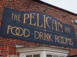 The Pelican Inn，位于弗罗克斯菲尔德的酒店