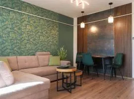 Green Palm Apartment