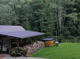 Cabana de la râu! Ciubăr aero hidro masaj