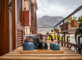 Casamè Apartment Sulmona - a due passi dal centro, free bike park，位于苏尔莫纳的酒店