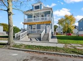 Downtown Detroit 3BR • Free Parking • Wi-Fi