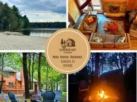 Cozy Poconos Cabin Near Skiing with Private Lake, Fire Pit and BBQ
