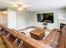 20 Mi to Colts Games and Indy 500 Family Getaway!