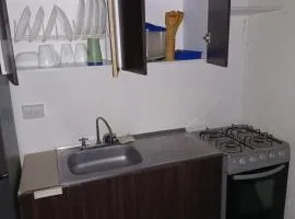 Apartaestudio Con Amplio Parqueadero