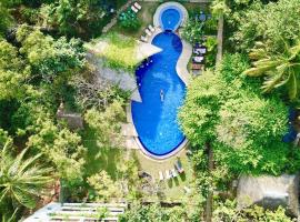 Sundaras Infinity Jungle Resort & Spa，位于丹不拉的酒店