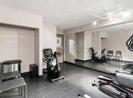 卡尔森萨斯卡通江山套房旅馆，位于萨斯卡通的酒店