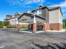 斯通宁顿神秘区拉昆塔酒店