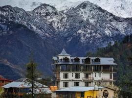 The Shangchul Heights COZY SHANGARH ESCAPE WITH TRADITIONAL DELIGHT，位于加姆布的酒店