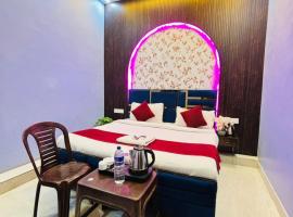 Vaidik Vedaas Villa Ayodhya- Ram Paidi，位于Ayodhya的酒店