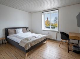 City Apartments，位于霍尔斯特布罗的酒店