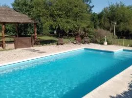 La Brújula Hostel y Club Social