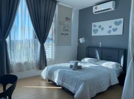 Borneo Hideaway - Manhattan Suites, ITCC，位于宾南邦的酒店