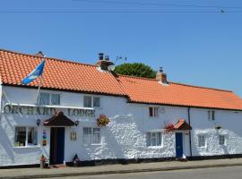 Orchard Lodge & Wolds Restaurant，位于斯卡伯勒的海滩短租房