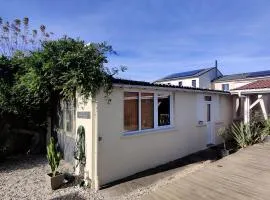 Maison indépendante avec piscine et jardin à Mérignac, à 15 min du centre de Bordeaux