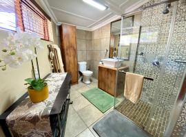 Modern Van Riebeeck Park Accomodation，位于伍斯特的酒店