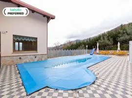 Villa in San Mango with Pool and Hot Tub