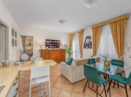 La corte di Danilo，位于莱科的乡村别墅