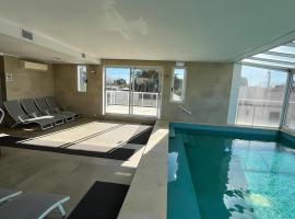 RENTAL SUITES CAMPANA，位于坎帕纳的酒店