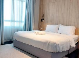 世纪海湾住宅，位于峇六拜的酒店