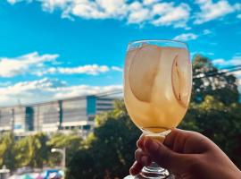 QBee Manila 301 -Local Vibes & Flex Stay, Airport Nearby，位于马尼拉的酒店