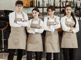 Hotel Diamond，位于巴库的酒店