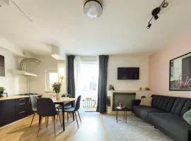 Abby - Old Town Centre