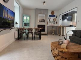 Villa AIMÉ SALMCHÂTEAU，位于维尔雅尔姆的酒店