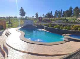 Quillon Cabaña Privada Vista al Valle，位于基利翁的酒店