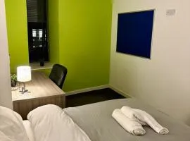 Central Notts studio flat, Sleeps up to 2