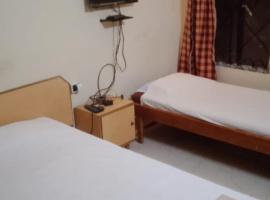 Hotel Santiniketan，位于博尔普尔的酒店