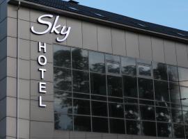 Sky Hotel，位于第聂伯罗的酒店