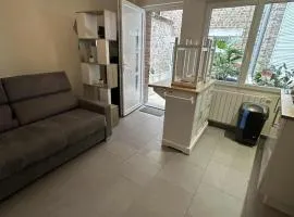 Studette Peronne Centre