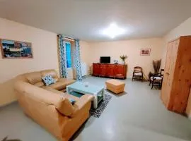 Appartement 3 chambres, Parking, Cœur Village Migé