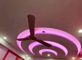 Pakhi lodge，位于Baisi的酒店