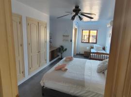 Natura Escapade Guesthouse，位于托罗克斯的酒店