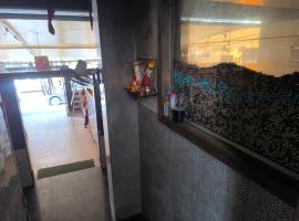 Divine Fine Dine，位于卡延的酒店