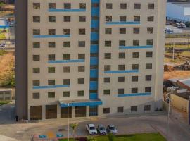 Golden Tower Maracanaú by Fênix Hotéis，位于Maracanaú的酒店