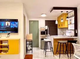 Ancheta's Tiny Home - Near Clark Airport with Parking, Pool, Netflix