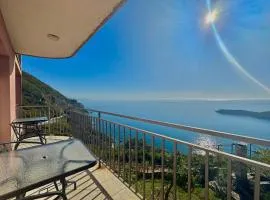 Calma Vista Apartments