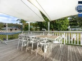 Mar-Lins - Pet Friendly - 2 Mins Walk to Beach