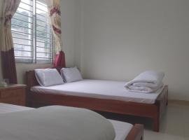 Nhà nghỉ Ngọc Ánh，位于同文的酒店