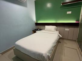 Pillows Plus City Top，位于蕉赖的酒店