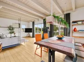 Svyvo Cologne-Esch Design Apartment