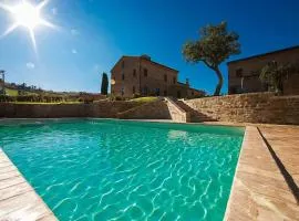 Historic Villa With Pool In Marche Hills