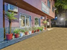 J Residency Near Nizamuddin Railway Station
